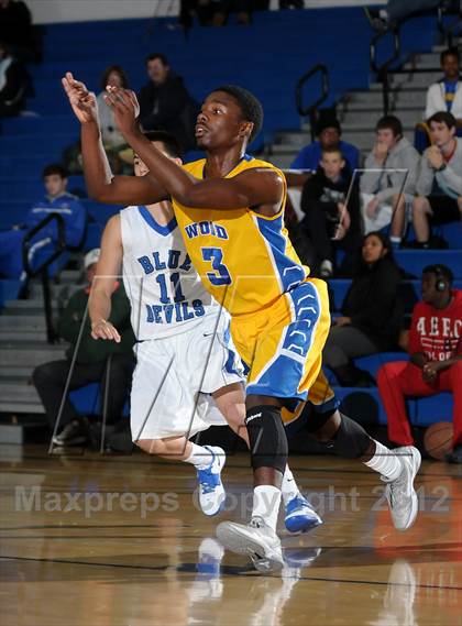 Thumbnail 2 in Wood vs. Davis (Les Curry Invitational) photogallery.