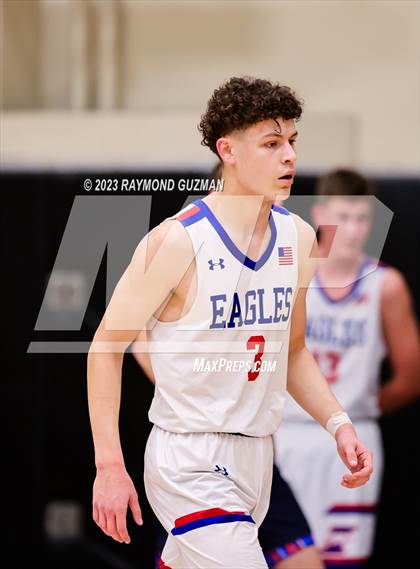 Thumbnail 1 in Immanuel vs. Sunnyside photogallery.