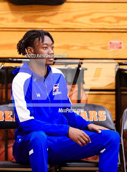 Thumbnail 2 in Immanuel vs. Sunnyside photogallery.