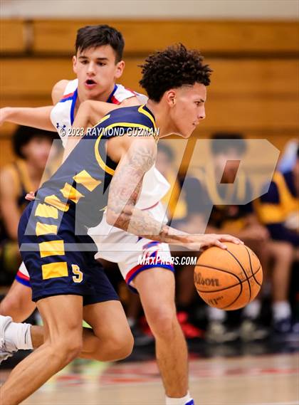 Thumbnail 1 in Immanuel vs. Sunnyside photogallery.