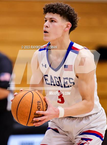 Thumbnail 2 in Immanuel vs. Sunnyside photogallery.