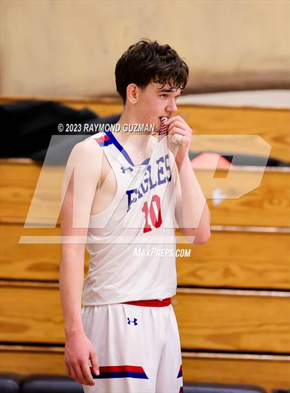 Thumbnail 1 in Immanuel vs. Sunnyside photogallery.