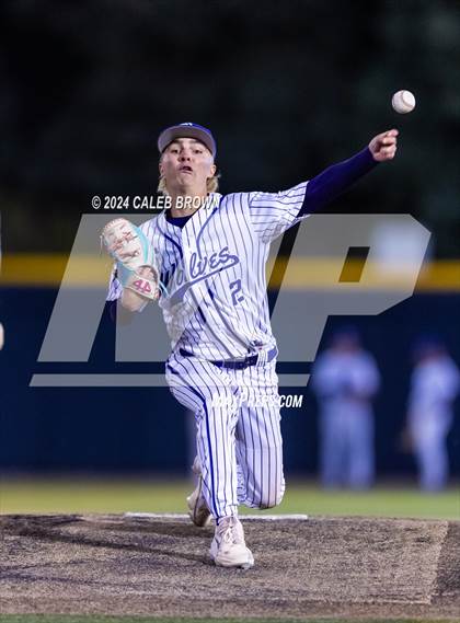 Thumbnail 3 in Lehi vs. Riverton (UHSAA 6A Bracket Play) photogallery.