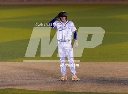 Thumbnail 2 in Lehi vs. Riverton (UHSAA 6A Bracket Play) photogallery.