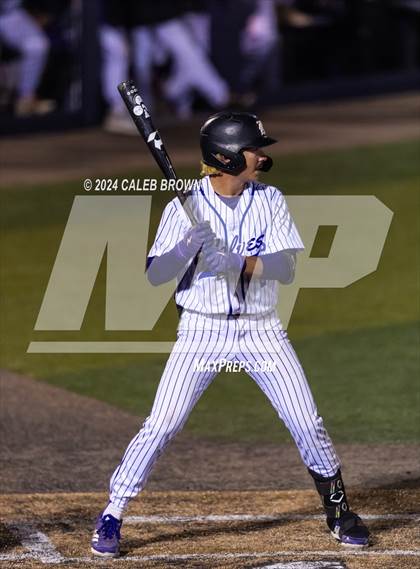 Thumbnail 3 in Lehi vs. Riverton (UHSAA 6A Bracket Play) photogallery.