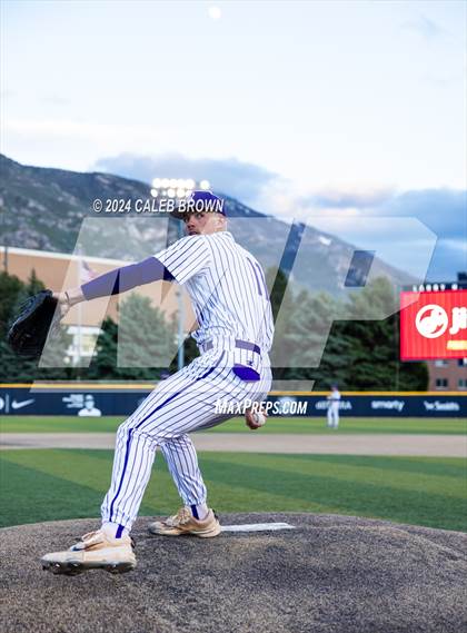 Thumbnail 3 in Lehi vs. Riverton (UHSAA 6A Bracket Play) photogallery.