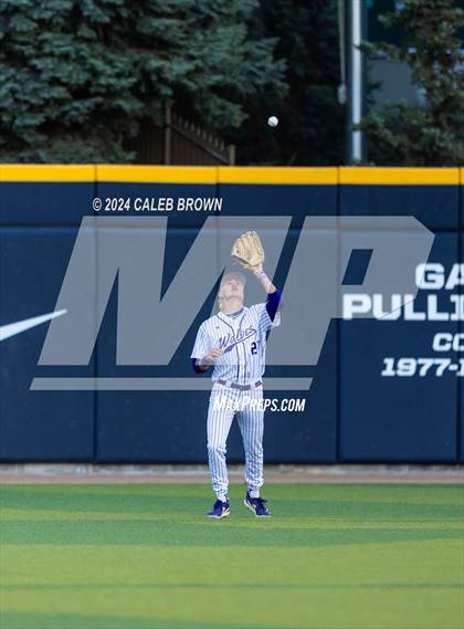 Thumbnail 3 in Lehi vs. Riverton (UHSAA 6A Bracket Play) photogallery.