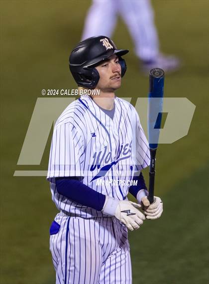 Thumbnail 3 in Lehi vs. Riverton (UHSAA 6A Bracket Play) photogallery.