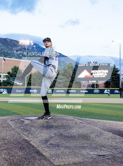 Thumbnail 2 in Lehi vs. Riverton (UHSAA 6A Bracket Play) photogallery.