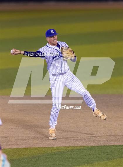 Thumbnail 2 in Lehi vs. Riverton (UHSAA 6A Bracket Play) photogallery.
