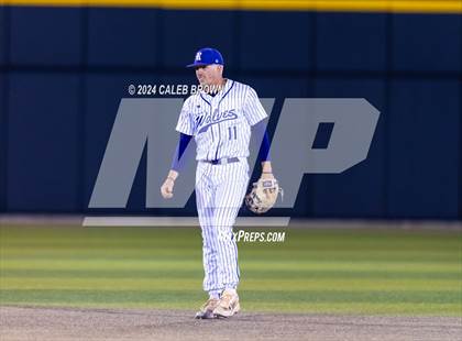 Thumbnail 1 in Lehi vs. Riverton (UHSAA 6A Bracket Play) photogallery.