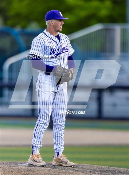 Thumbnail 2 in Lehi vs. Riverton (UHSAA 6A Bracket Play) photogallery.