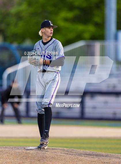 Thumbnail 2 in Lehi vs. Riverton (UHSAA 6A Bracket Play) photogallery.