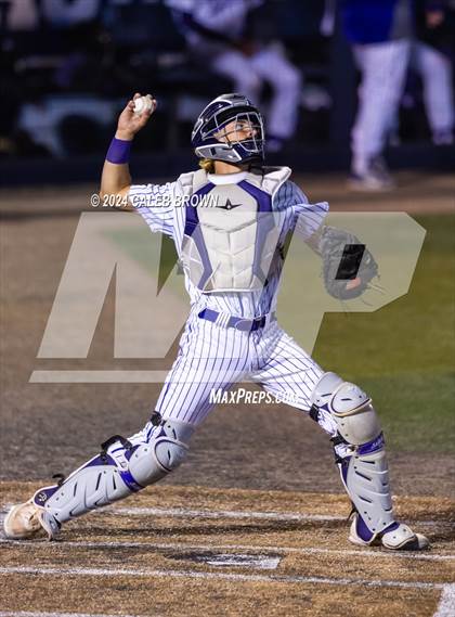 Thumbnail 3 in Lehi vs. Riverton (UHSAA 6A Bracket Play) photogallery.