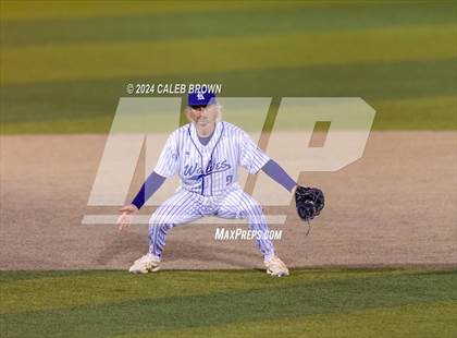 Thumbnail 3 in Lehi vs. Riverton (UHSAA 6A Bracket Play) photogallery.