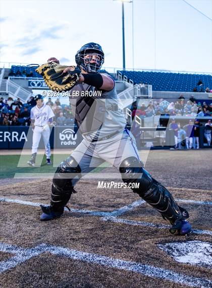 Thumbnail 2 in Lehi vs. Riverton (UHSAA 6A Bracket Play) photogallery.