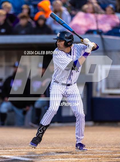 Thumbnail 2 in Lehi vs. Riverton (UHSAA 6A Bracket Play) photogallery.