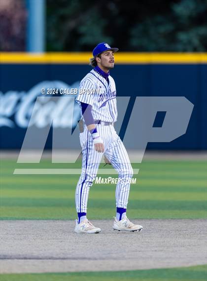 Thumbnail 3 in Lehi vs. Riverton (UHSAA 6A Bracket Play) photogallery.