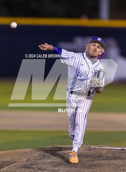 Thumbnail 2 in Lehi vs. Riverton (UHSAA 6A Bracket Play) photogallery.