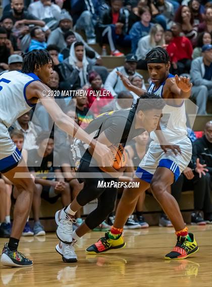 Thumbnail 3 in Moravian Prep vs. Word of God Christian Academy (Hoopstate MLK Classic - Kinston) photogallery.