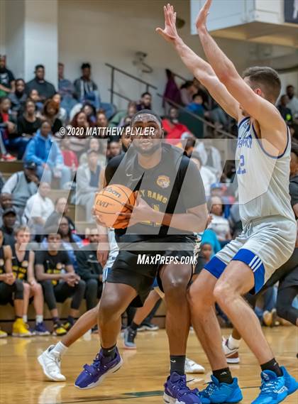 Thumbnail 2 in Moravian Prep vs. Word of God Christian Academy (Hoopstate MLK Classic - Kinston) photogallery.