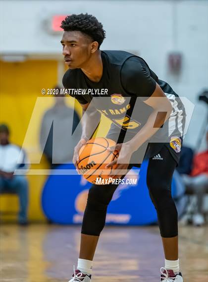 Thumbnail 3 in Moravian Prep vs. Word of God Christian Academy (Hoopstate MLK Classic - Kinston) photogallery.