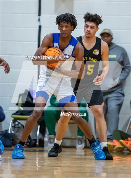 Thumbnail 3 in Moravian Prep vs. Word of God Christian Academy (Hoopstate MLK Classic - Kinston) photogallery.
