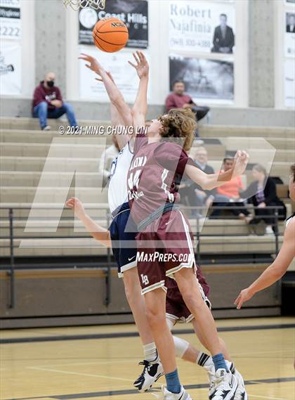 Thumbnail 3 in San Juan Hills vs. Laguna Beach (Aliso Niguel Classic) photogallery.