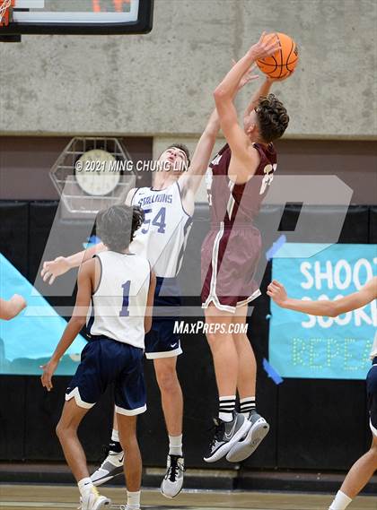 Thumbnail 2 in San Juan Hills vs. Laguna Beach (Aliso Niguel Classic) photogallery.