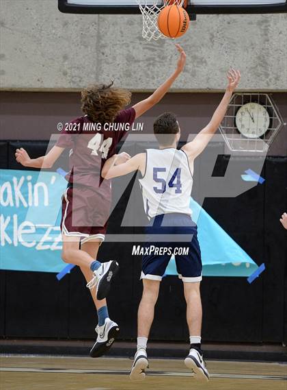 Thumbnail 3 in San Juan Hills vs. Laguna Beach (Aliso Niguel Classic) photogallery.