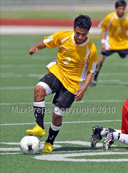 Thumbnail 3 in Kilgore vs Mt. Pleasant (Class 4A, Region II semifinal) photogallery.