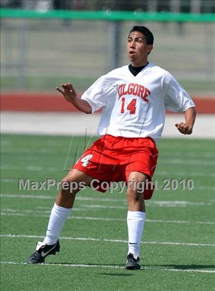 Thumbnail 2 in Kilgore vs Mt. Pleasant (Class 4A, Region II semifinal) photogallery.