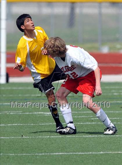 Thumbnail 2 in Kilgore vs Mt. Pleasant (Class 4A, Region II semifinal) photogallery.
