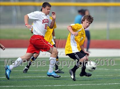 Thumbnail 3 in Kilgore vs Mt. Pleasant (Class 4A, Region II semifinal) photogallery.