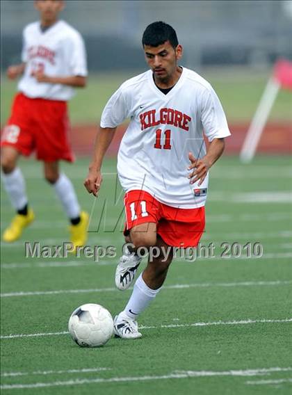 Thumbnail 3 in Kilgore vs Mt. Pleasant (Class 4A, Region II semifinal) photogallery.