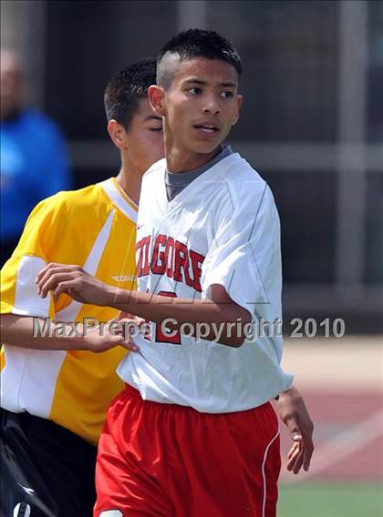 Thumbnail 1 in Kilgore vs Mt. Pleasant (Class 4A, Region II semifinal) photogallery.