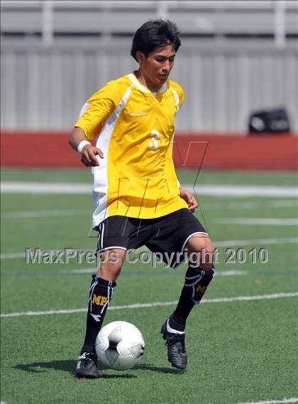 Thumbnail 1 in Kilgore vs Mt. Pleasant (Class 4A, Region II semifinal) photogallery.