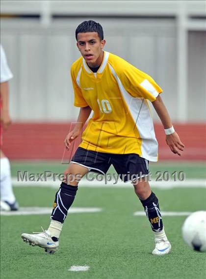 Thumbnail 1 in Kilgore vs Mt. Pleasant (Class 4A, Region II semifinal) photogallery.