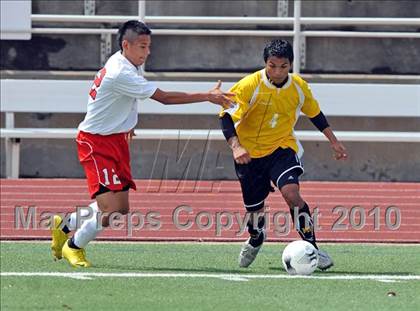 Thumbnail 2 in Kilgore vs Mt. Pleasant (Class 4A, Region II semifinal) photogallery.