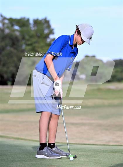Thumbnail 3 in Lake Howell @ Lyman photogallery.