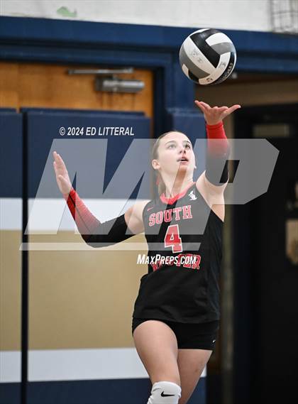 Thumbnail 2 in South Webster @ Notre Dame photogallery.