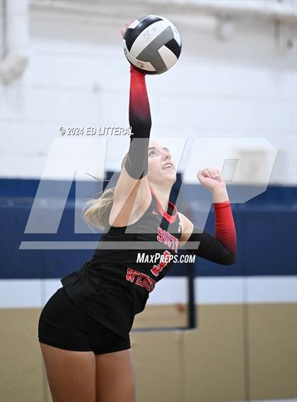 Thumbnail 3 in South Webster @ Notre Dame photogallery.