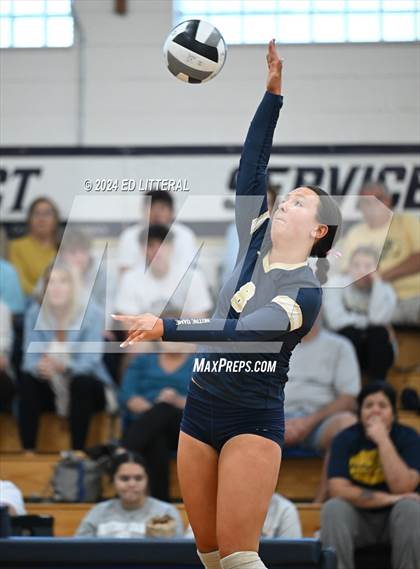 Thumbnail 2 in South Webster @ Notre Dame photogallery.
