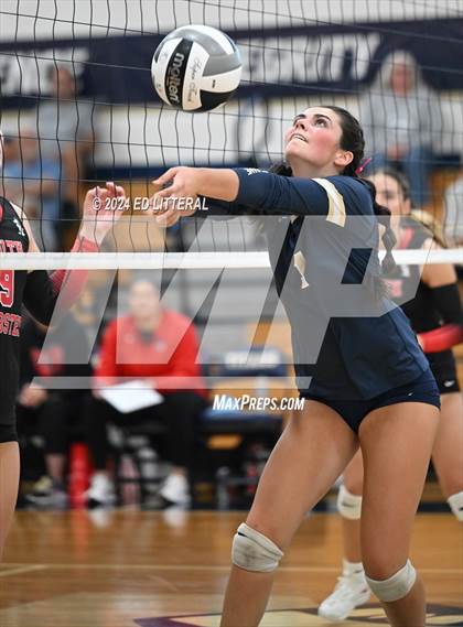 Thumbnail 3 in South Webster @ Notre Dame photogallery.