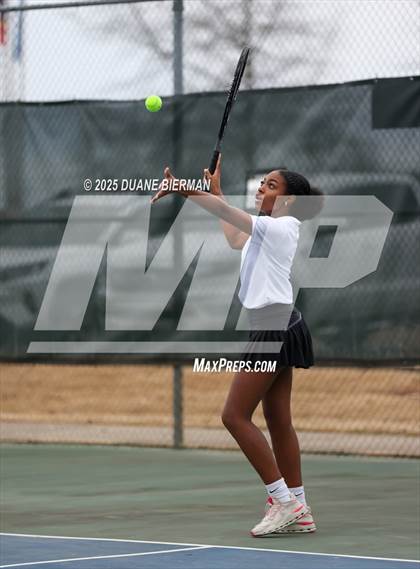 Thumbnail 2 in Olive Branch vs Desoto Central photogallery.
