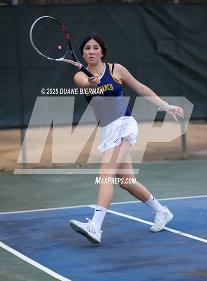 Thumbnail 3 in Olive Branch vs Desoto Central photogallery.