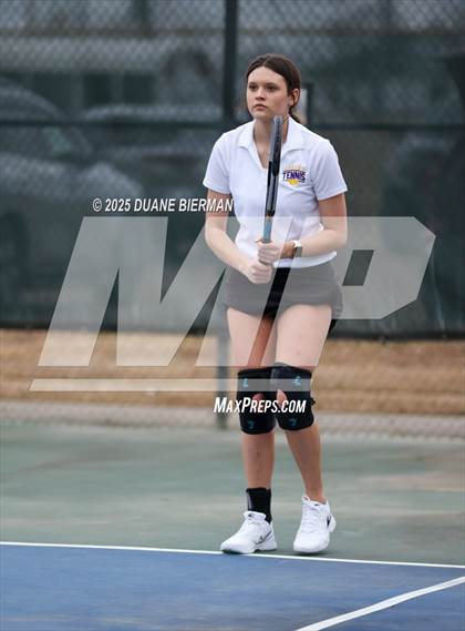 Thumbnail 2 in Olive Branch vs Desoto Central photogallery.