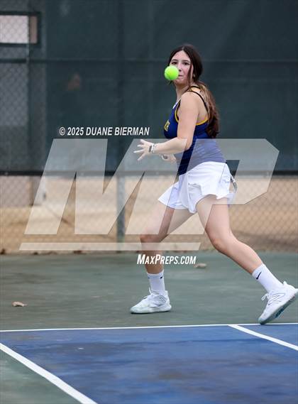 Thumbnail 3 in Olive Branch vs Desoto Central photogallery.