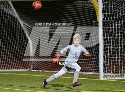 Thumbnail 2 in Broomfield vs Legacy (CHSAA 5A Playoff Rd 2) photogallery.