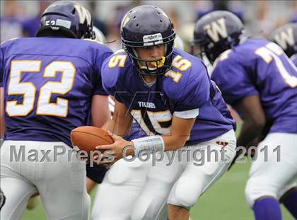 Thumbnail 1 in Trumbull @ Westhill photogallery.
